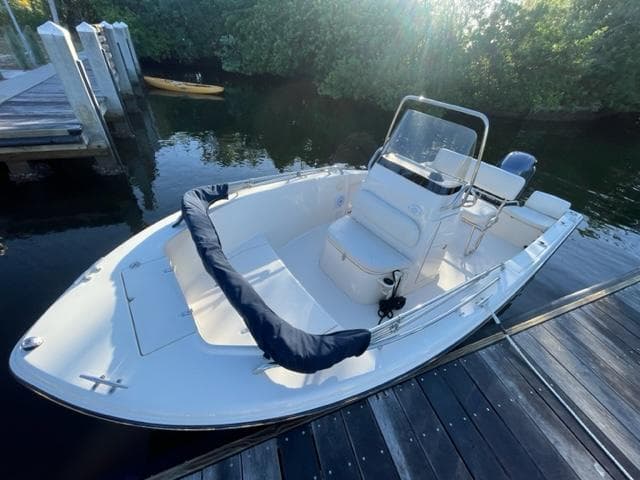 2021 Grady-White Fisherman 180