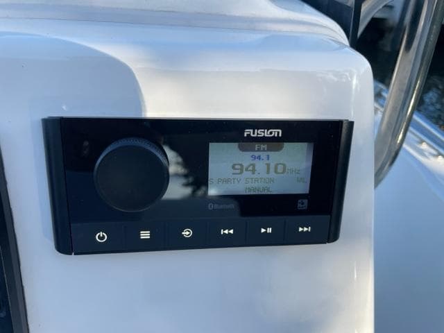 2021 Grady-White Fisherman 180