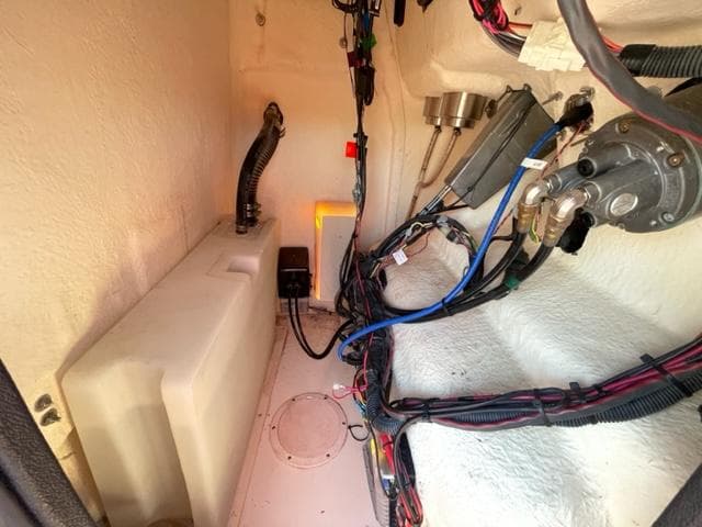 2021 Grady-White Fisherman 180