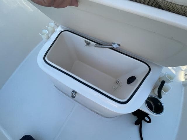 2021 Grady-White Fisherman 180