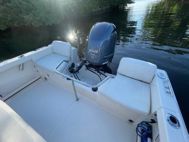 2021 Grady-White Fisherman 180