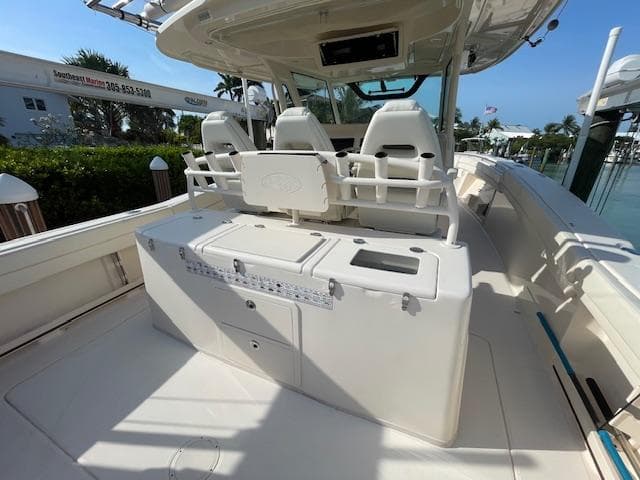 2017 Grady-White Canyon 376