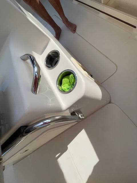 2017 Grady-White Canyon 376