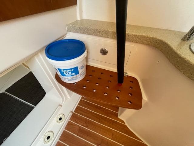 2017 Grady-White Canyon 376