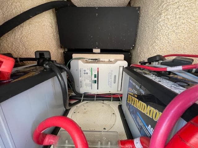 2017 Grady-White Canyon 376