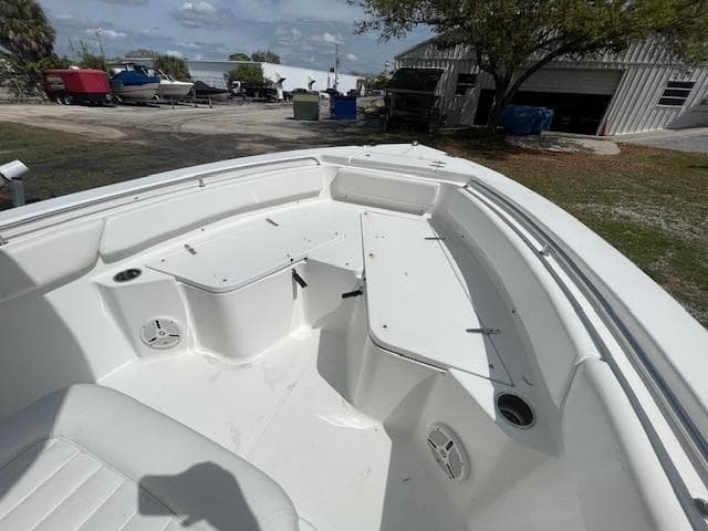 2013 Sea Hunt Triton 225