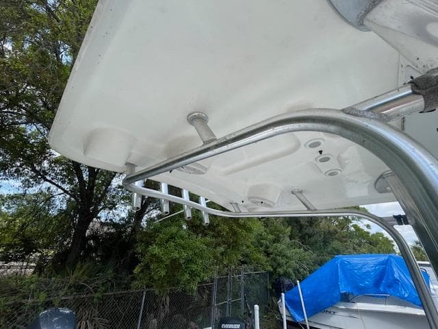 2013 Sea Hunt Triton 225