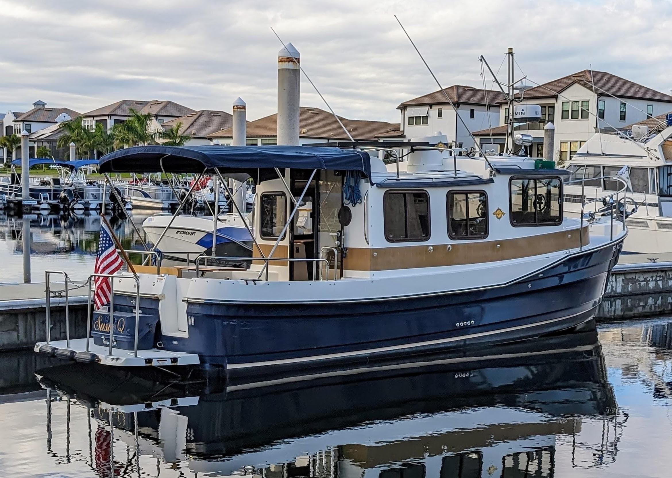 2014 Ranger Tugs R-27