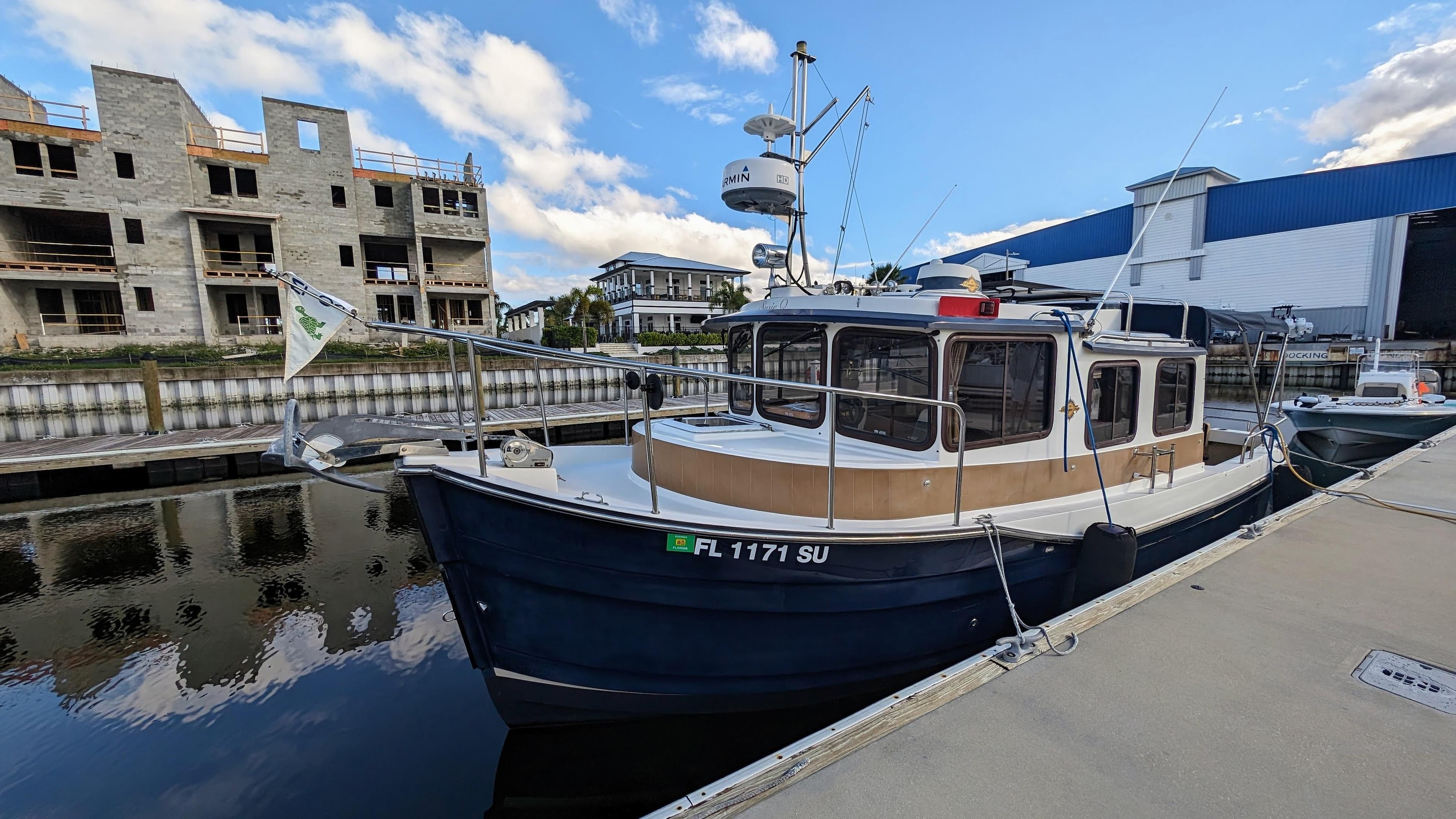 2014 Ranger Tugs R-27