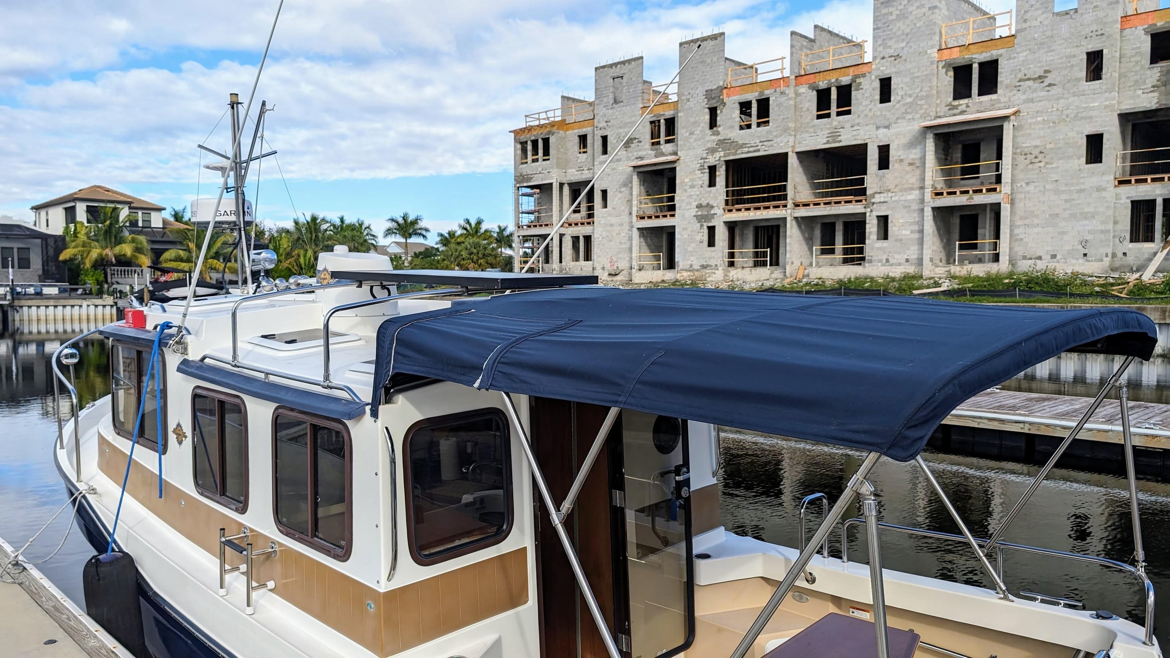 2014 Ranger Tugs R-27