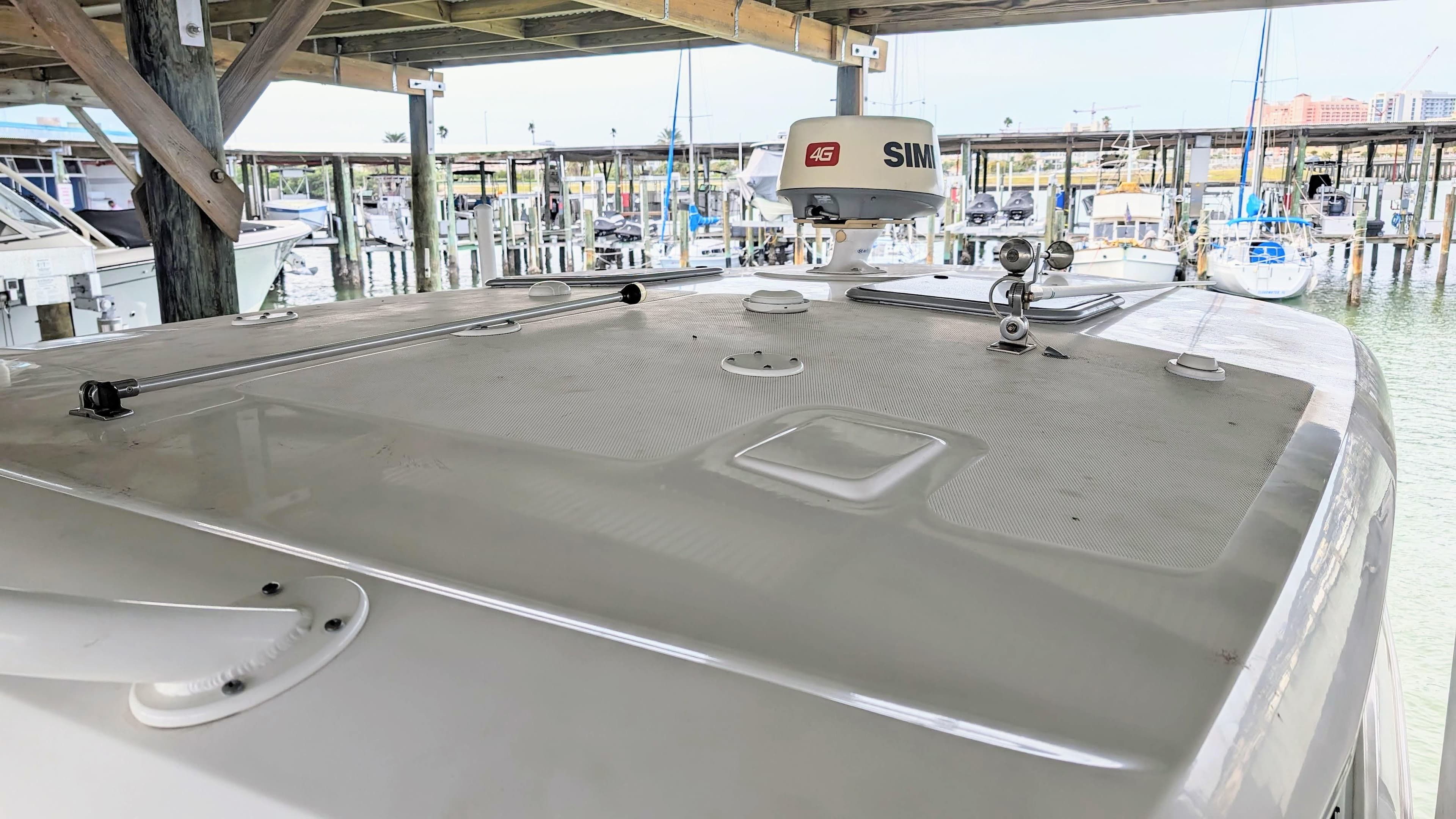 2017 Boston Whaler 320 Vantage