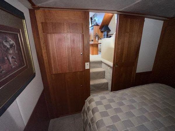 2001 Silverton 453 Motor Yacht