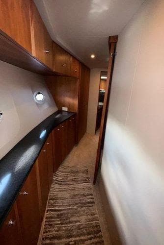 2001 Silverton 453 Motor Yacht