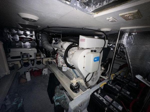 2001 Silverton 453 Motor Yacht