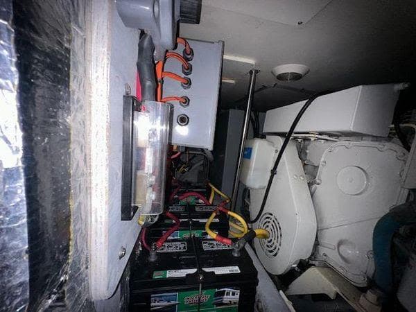 2001 Silverton 453 Motor Yacht