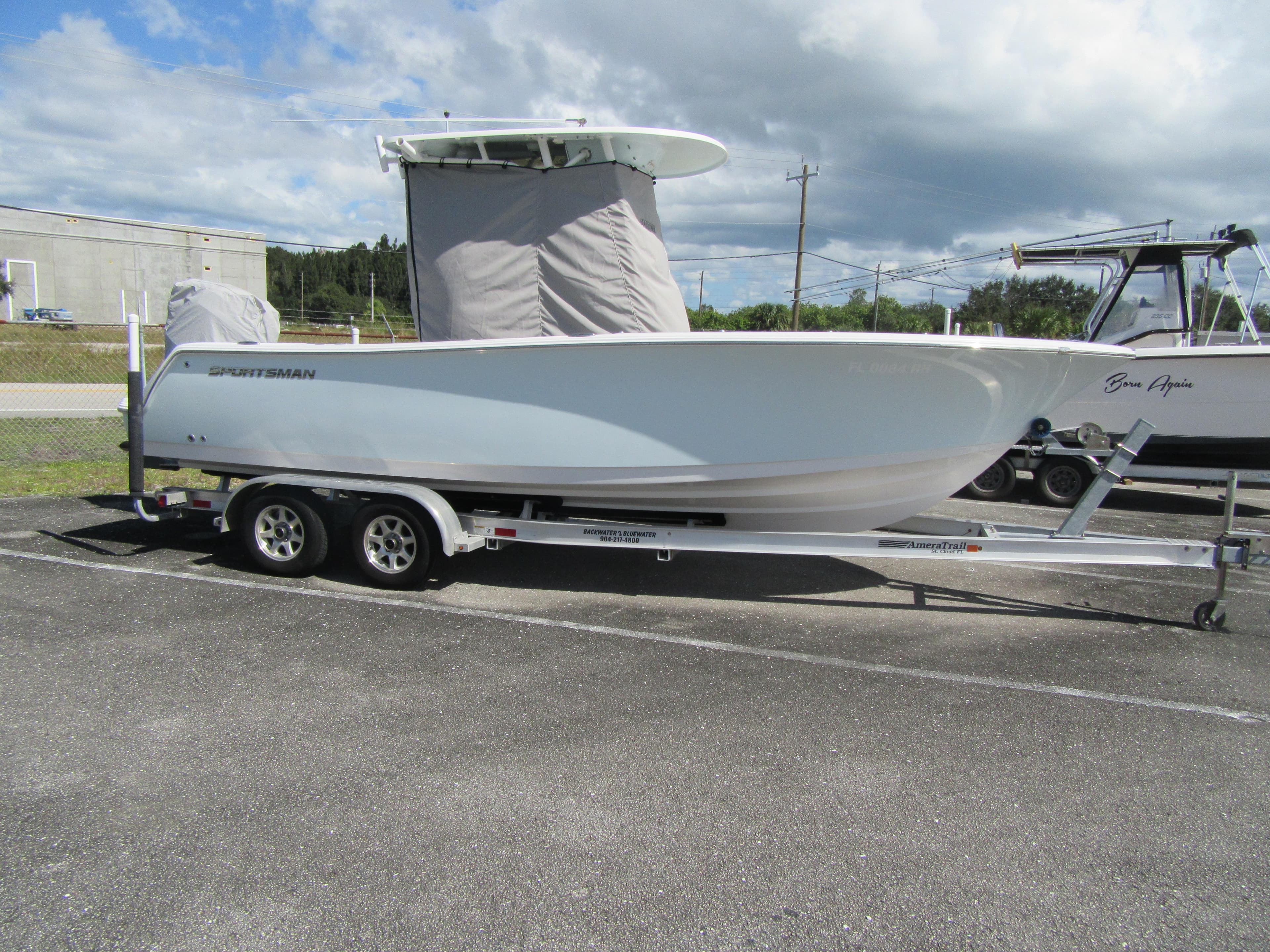 2017 Sportsman Open 232 Center Console