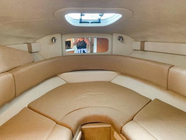 2010 Sea Ray 240 Sundancer