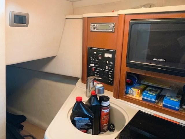 2010 Sea Ray 240 Sundancer