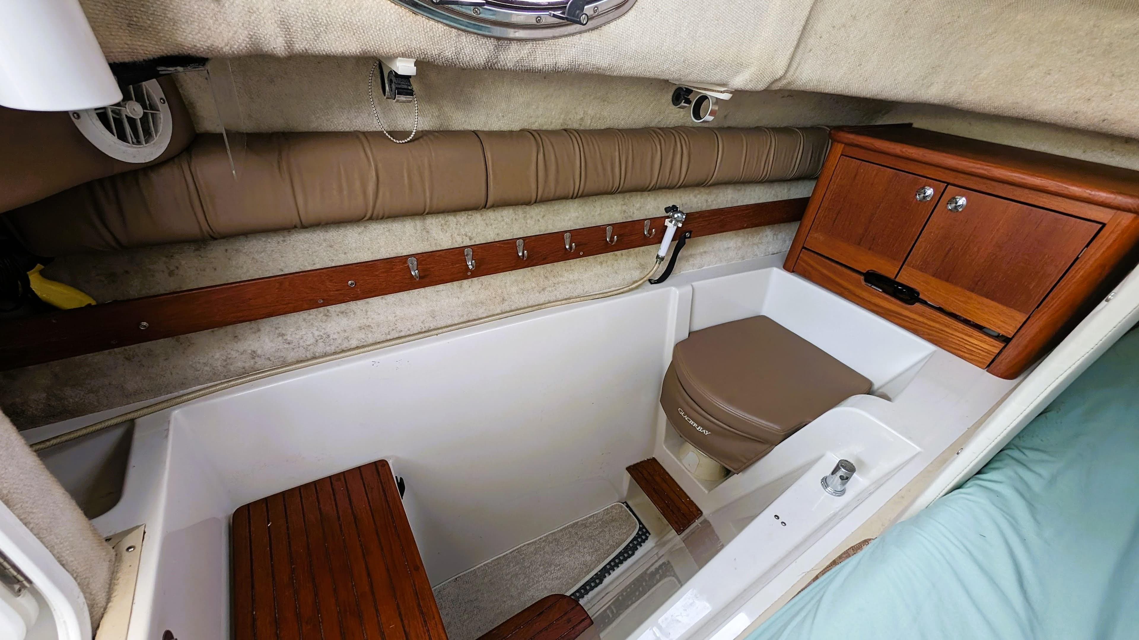 2008 Glacier Bay 2670 Isle Runner