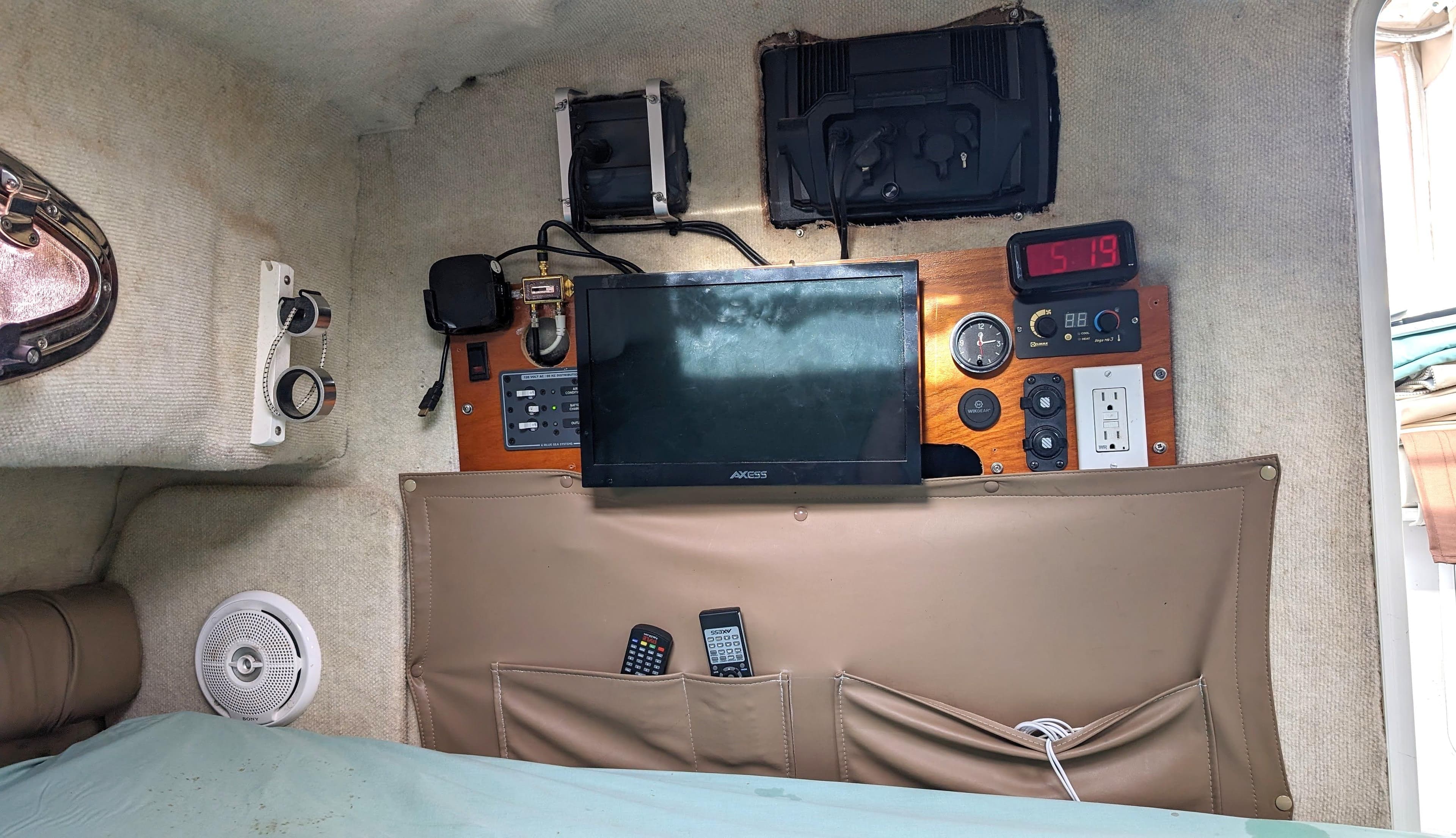 2008 Glacier Bay 2670 Isle Runner