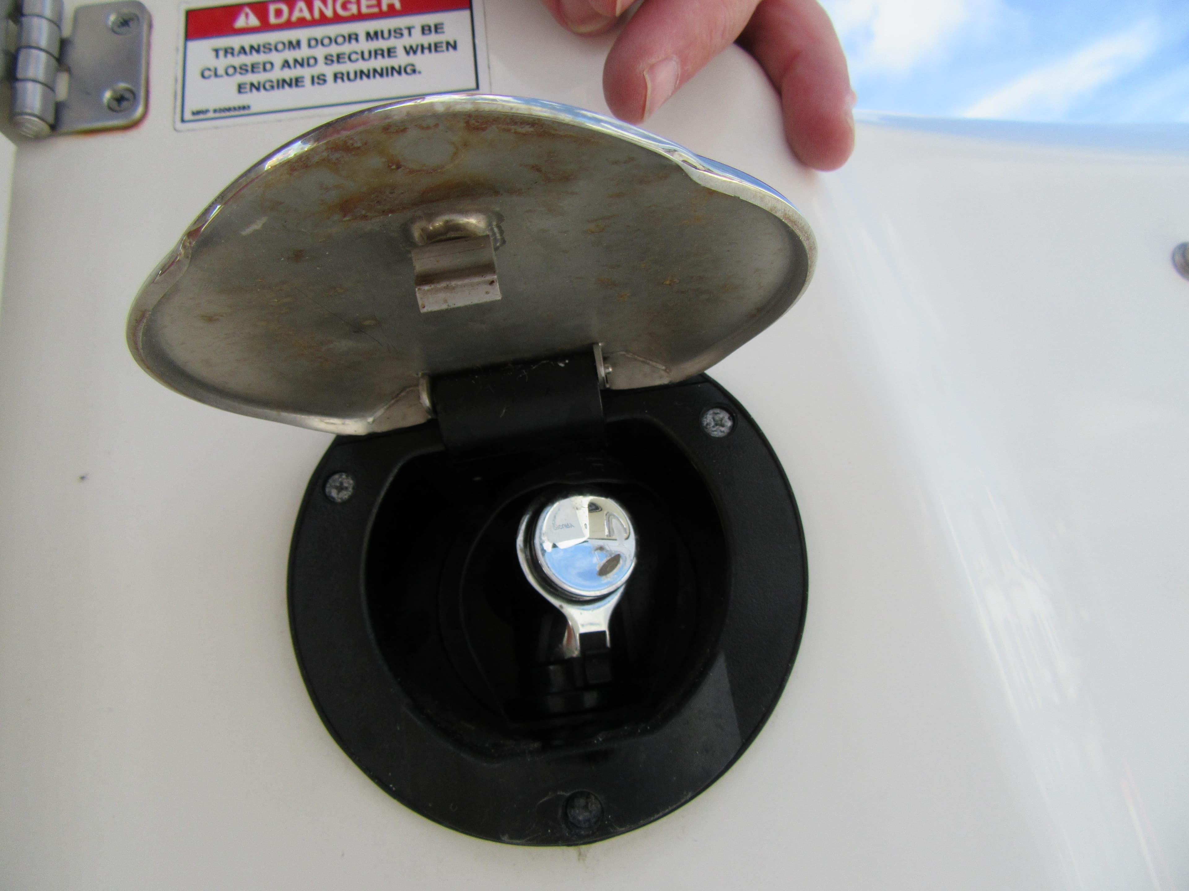 2019 Boston Whaler 230 Vantage