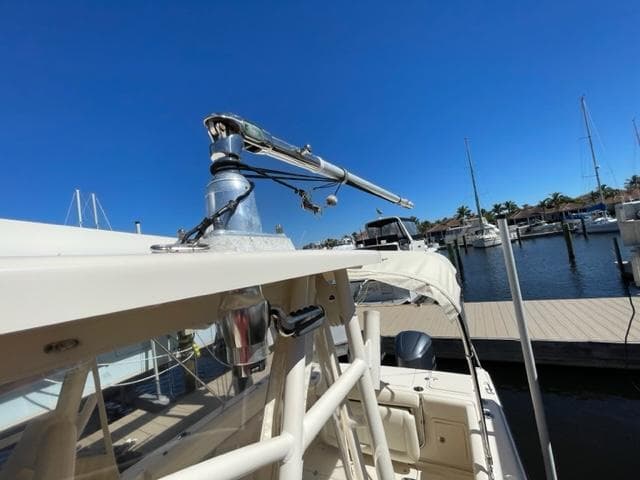 2017 Grady-White Marlin 300