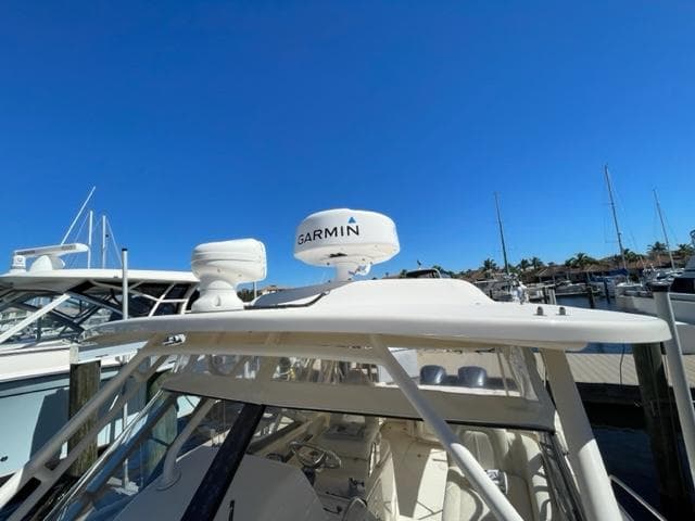 2017 Grady-White Marlin 300