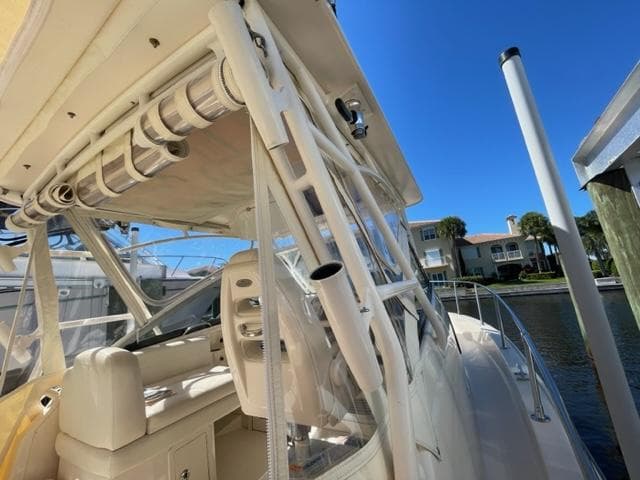 2017 Grady-White Marlin 300