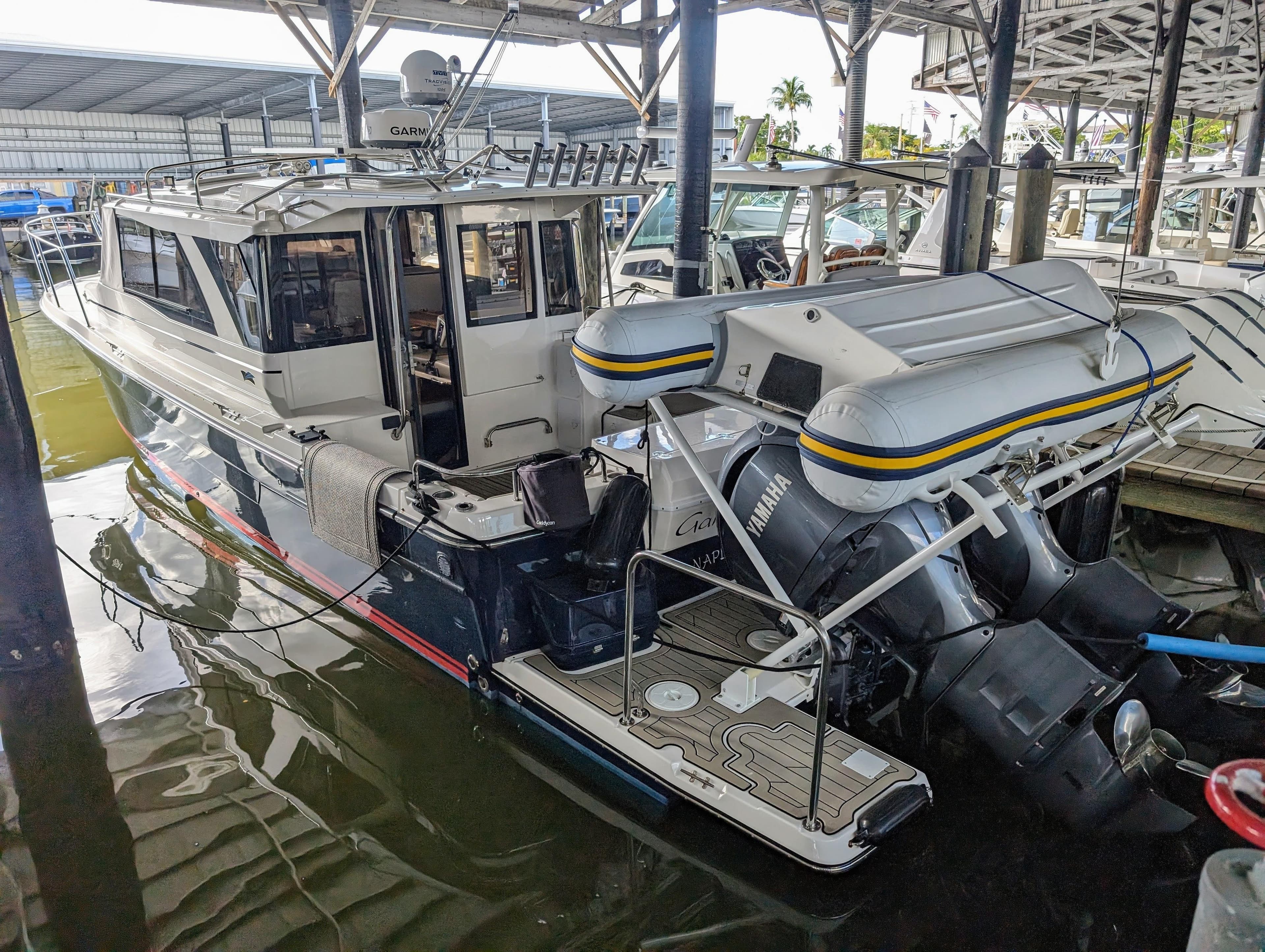 2022 Cutwater C-32 Coupe LE