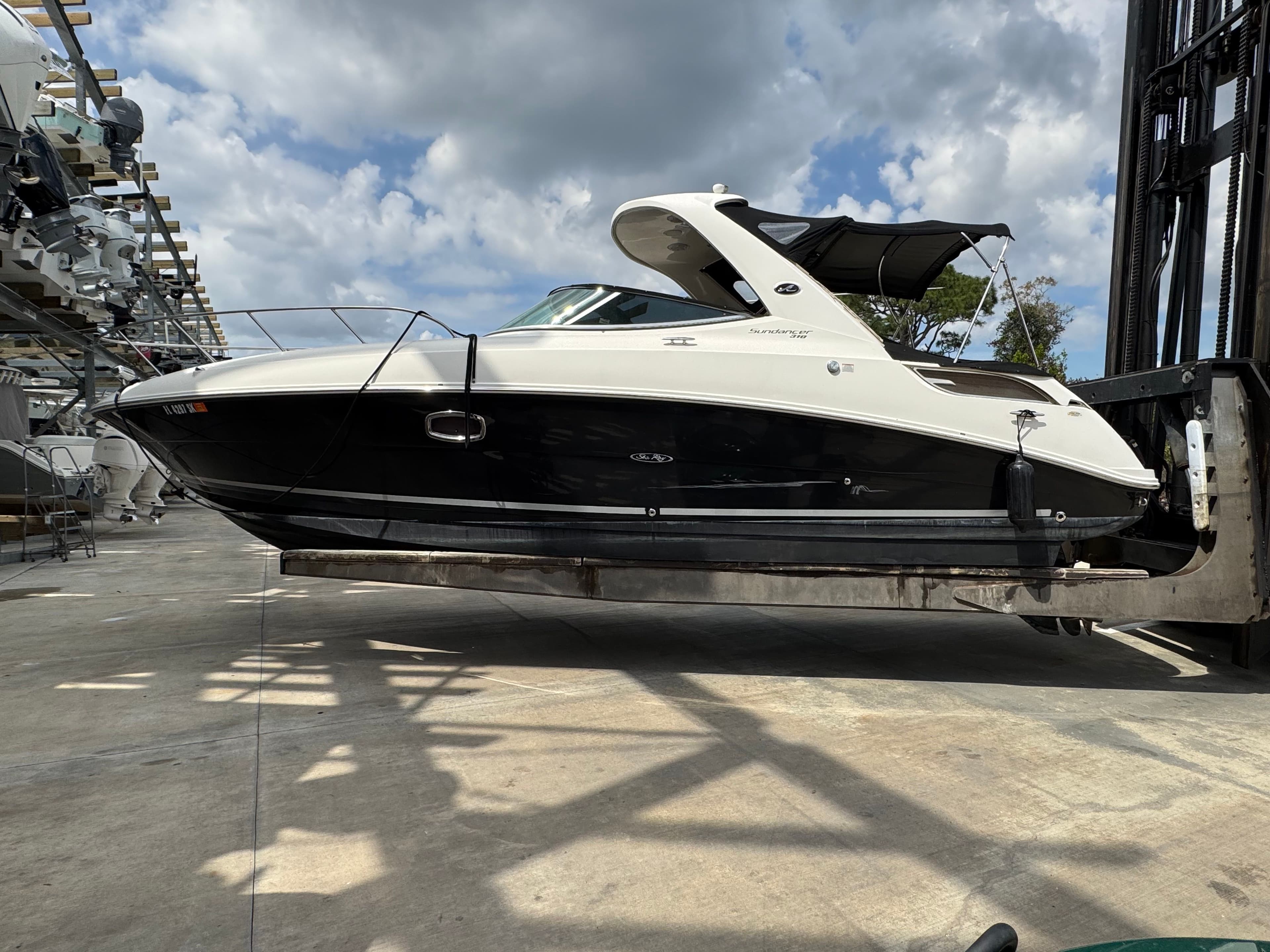 2010 Sea Ray Sundancer 310