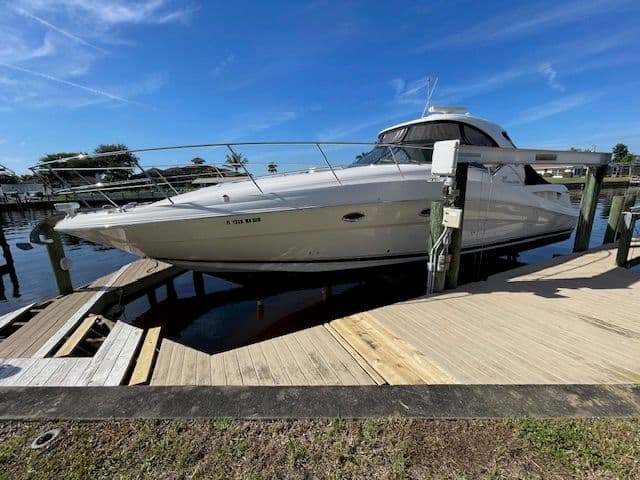 2005 Sea Ray 390 Sundancer