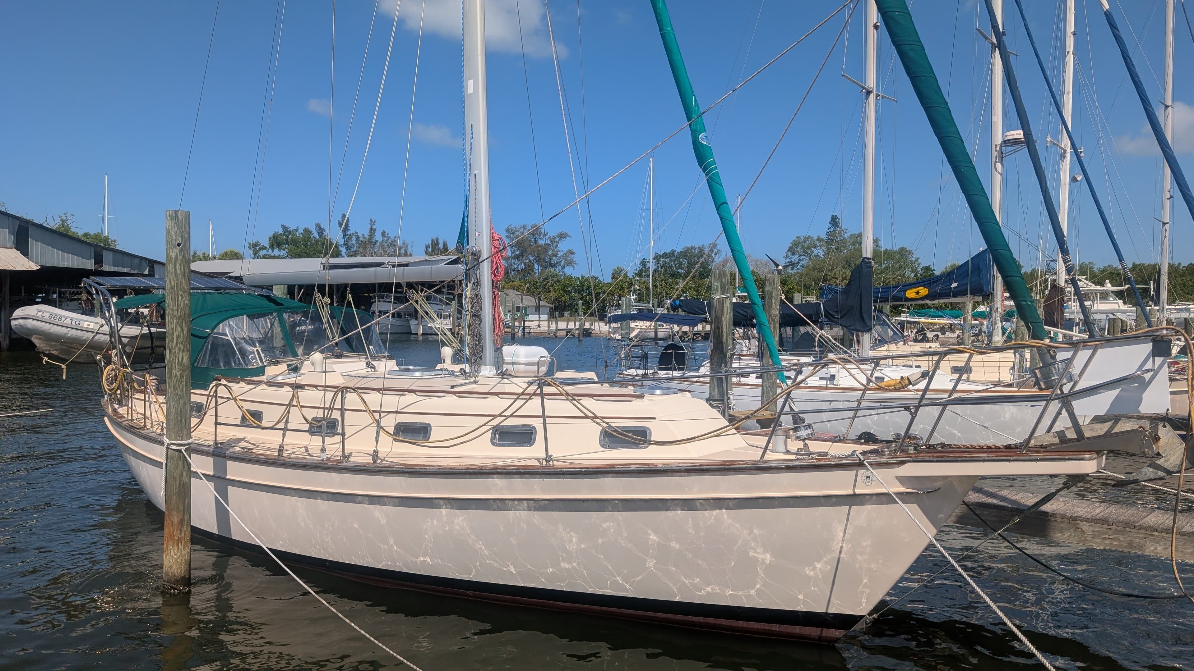 1998 Island Packet 40